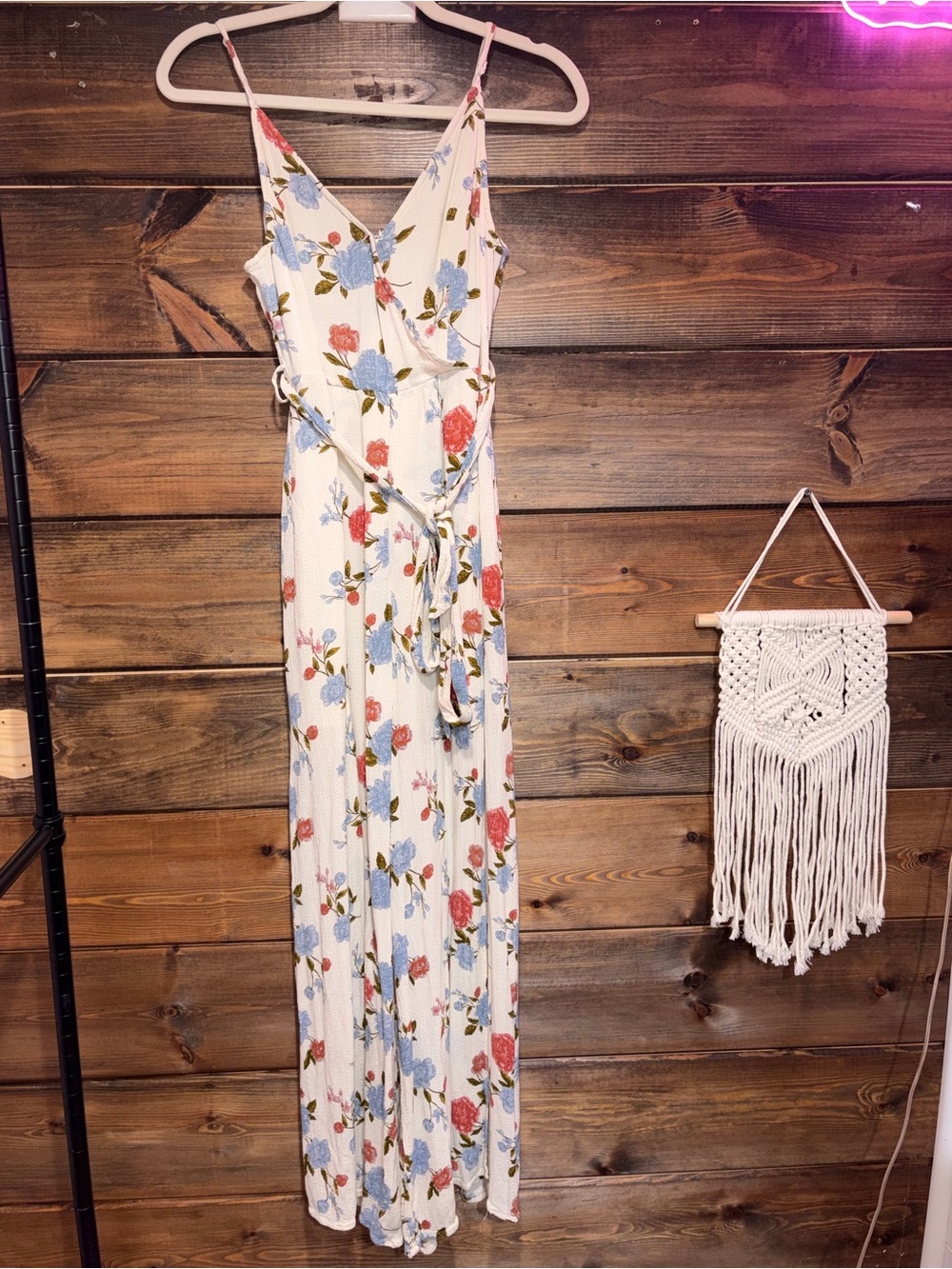 American eagle cream VTG floral cottage granola jumper split hem tie waist